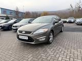 Ford Mondeo Lim. Titanium*AHK*8 Fachbereift* - Ford Mondeo aus 2012: Titanium