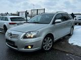 Toyota Avensis Kombi 1.8 Team*Navi*Klima*Tüv Neu - Toyota Avensis Gebrauchtwagen in Hamburg