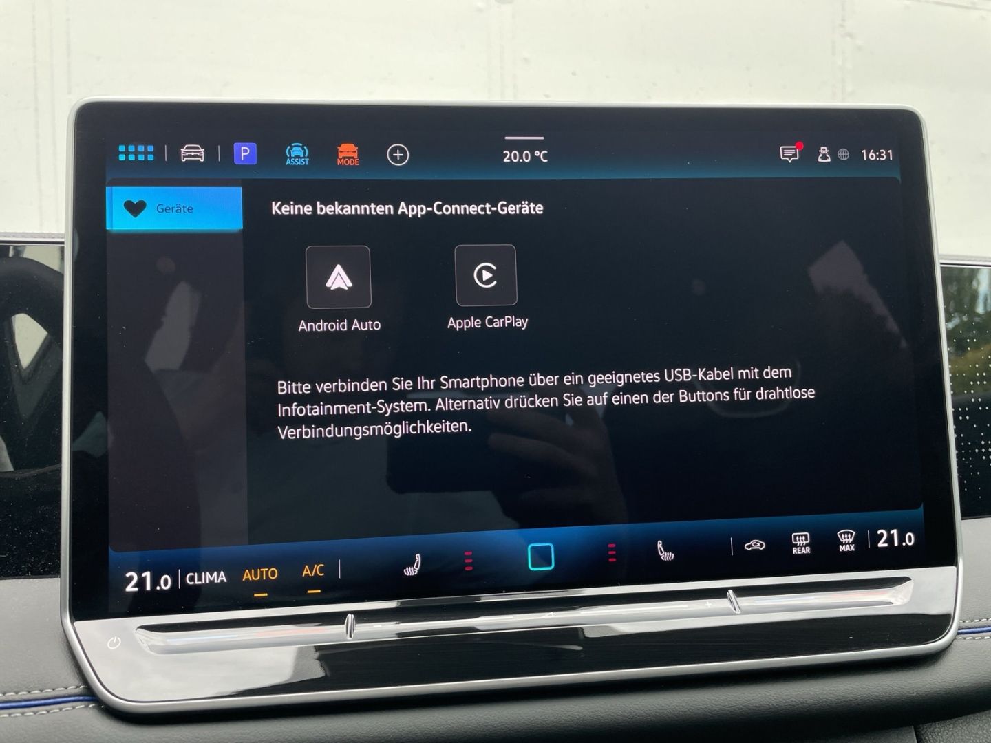 Tiguan 2.0 TDI R-Line Black Style AHK/360°Kamera