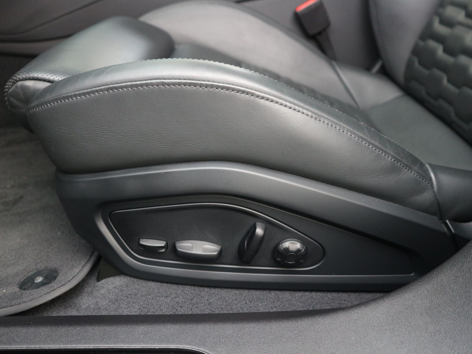 Audi e-tron GT - Bild 12