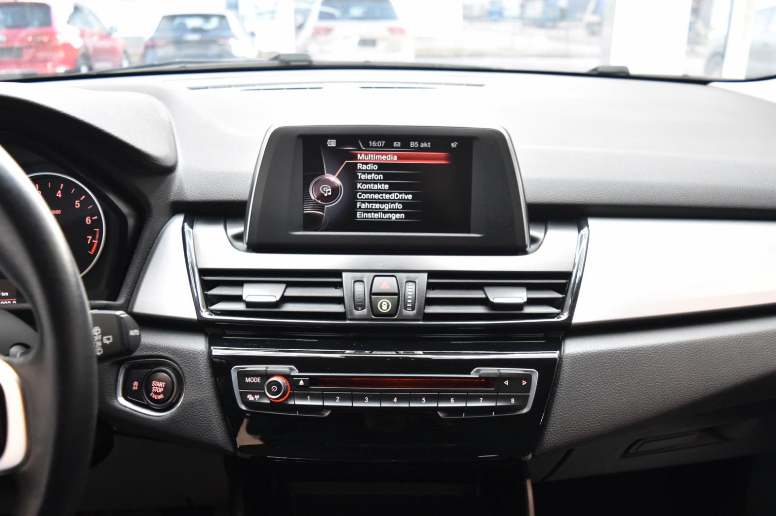 BMW 225i Active Tourer~Automatik~1.Hd.~LED~SHZ~ufrei