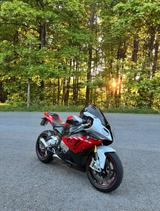 BMW S1000RR - BMW R100
