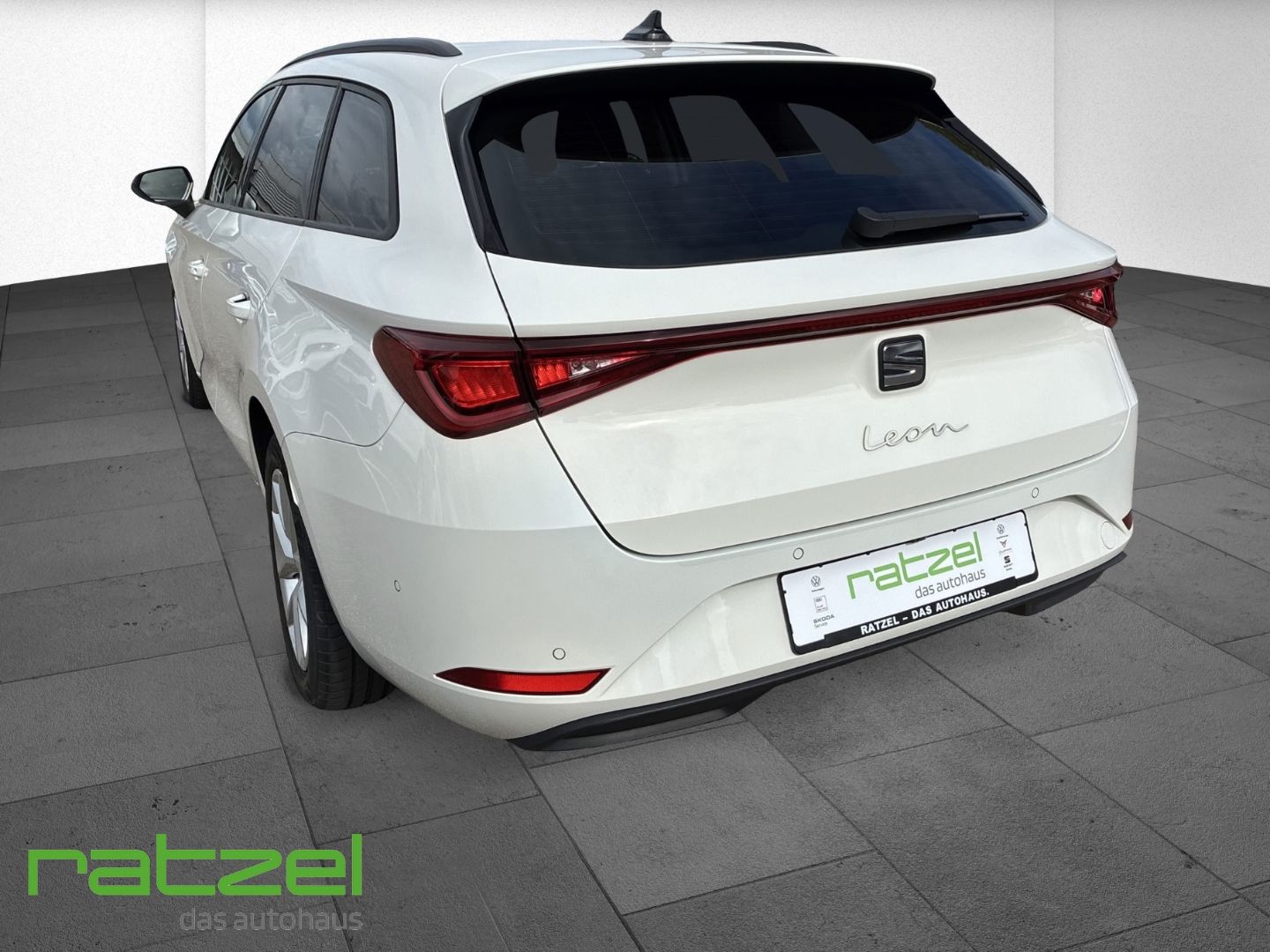 Fahrzeugabbildung SEAT Leon Sportstourer SP Style 2.0 TDI 7-Gang Tiptro