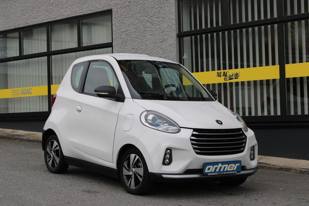 Elaris Andere