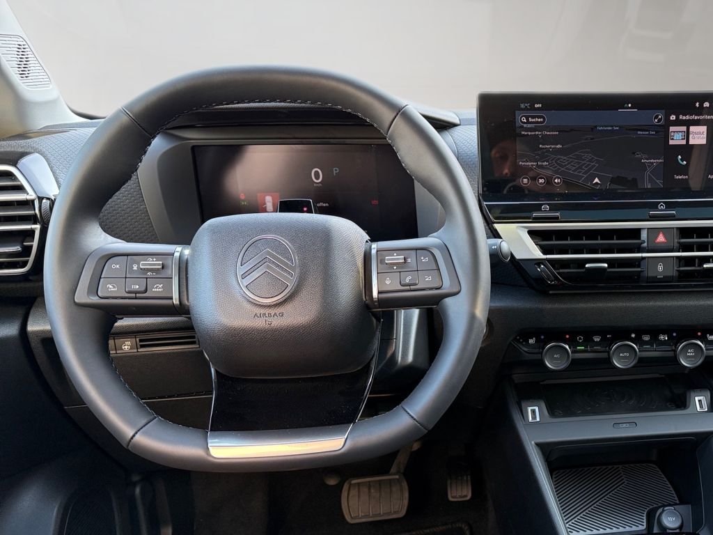 Fahrzeugabbildung Citroën C4 Hybrid 145 MAX Neuwagen*Schiebedach*Winter-P.