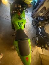 Kawasaki Ninja ZX-9R - KAWASAKI ZX9R