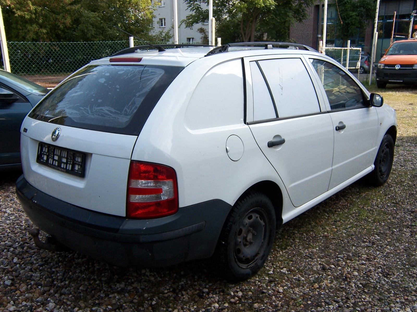 Skoda Praktik 2006 — двигун 1.198 cm³, 64 HP (47kW)
