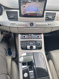 2017 AUDI A8 — миниатюра 14