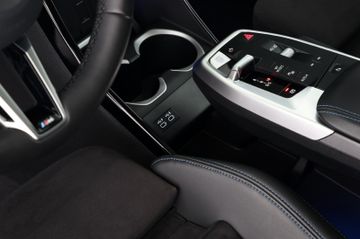 BMW X1 xDrive23d M Sport PANO ACC RFK AHK 18" 8-fach