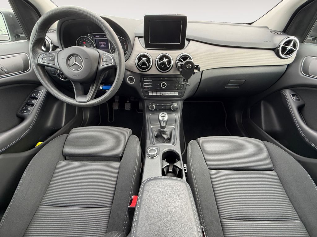 Fahrzeugabbildung Mercedes-Benz B 180 Style