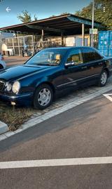 Mercedes-Benz E 240 ELEGANCE Elegance - gebrauchte Mercedes-Benz E 240 aus dem Jahr 2000