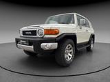 Toyota FJ Cruiser STD 4,0 V6 - Toyota FJ: Cruiser