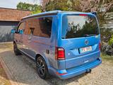 Volkswagen T6 California Beach 110kW 4Motion - blaue Volkswagen T6 California