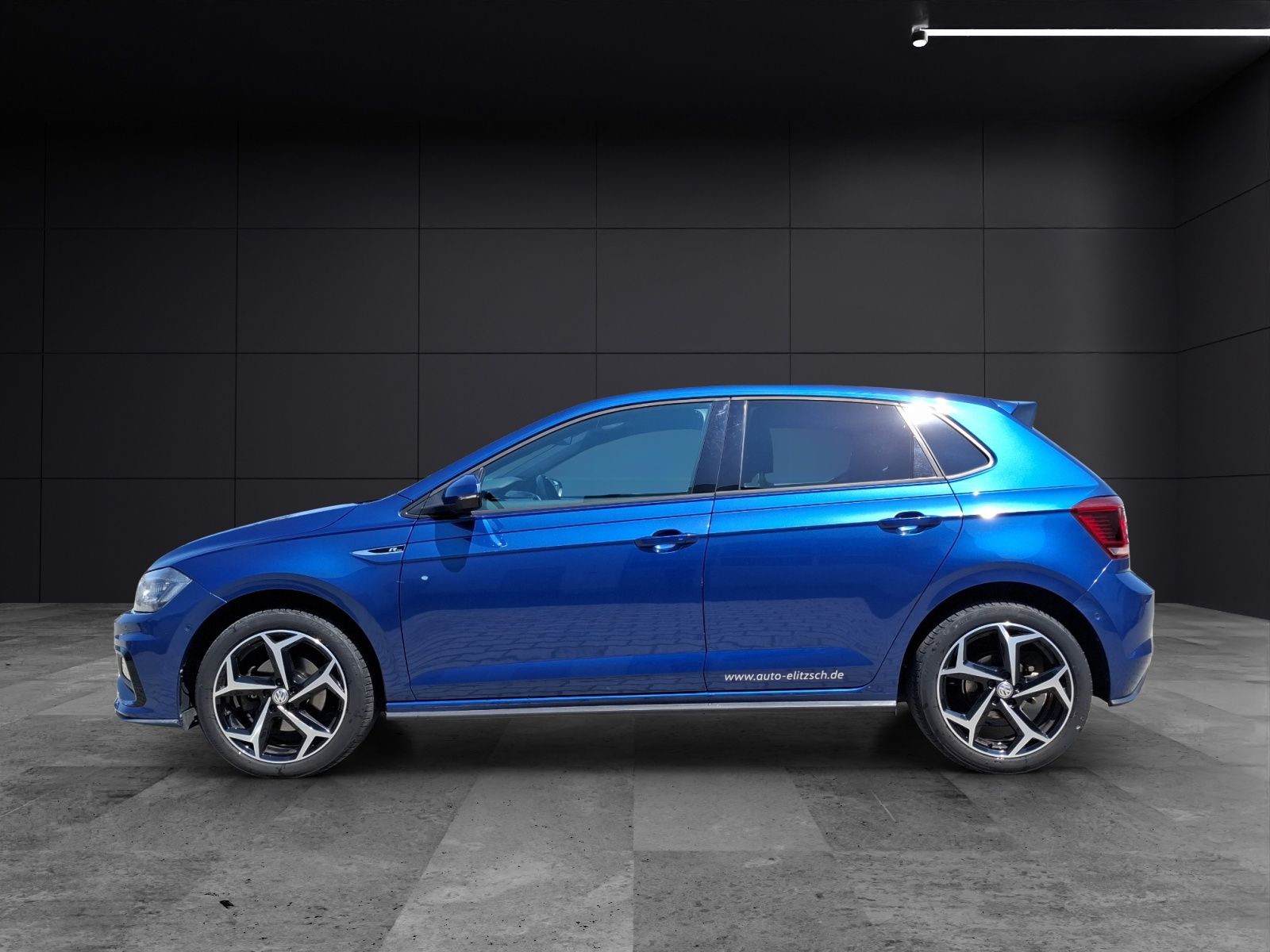 Fahrzeugabbildung Volkswagen Polo DSG Highline R-Line LED Navi AID ACC RFK be