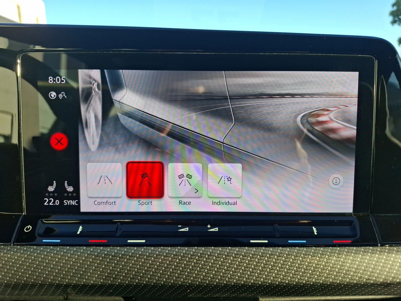 Fahrzeugabbildung Volkswagen Golf VIII Variant R DSG 4M Matrix Navi AID ACC R