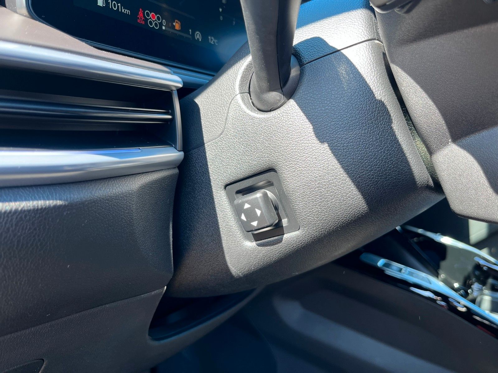 Fahrzeugabbildung Kia Sorento Platinum 4WD 7-Sitzer Pano Leder uvm.