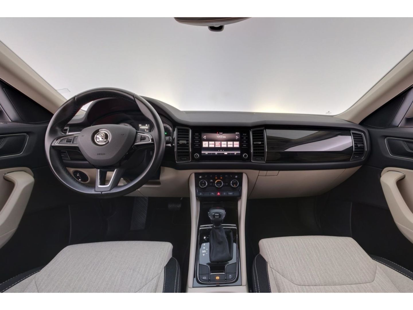Skoda Kodiaq 2.0TSI 4x4 DSG Style+LED+CARPLAY+TEMPO+PD foto 10