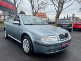 Skoda Octavia Combi 1.6 Advance/1.HAND/ELF/KLIMA/TÜV - Skoda aus 2004