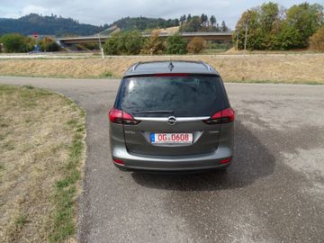 Opel Zafira - 8