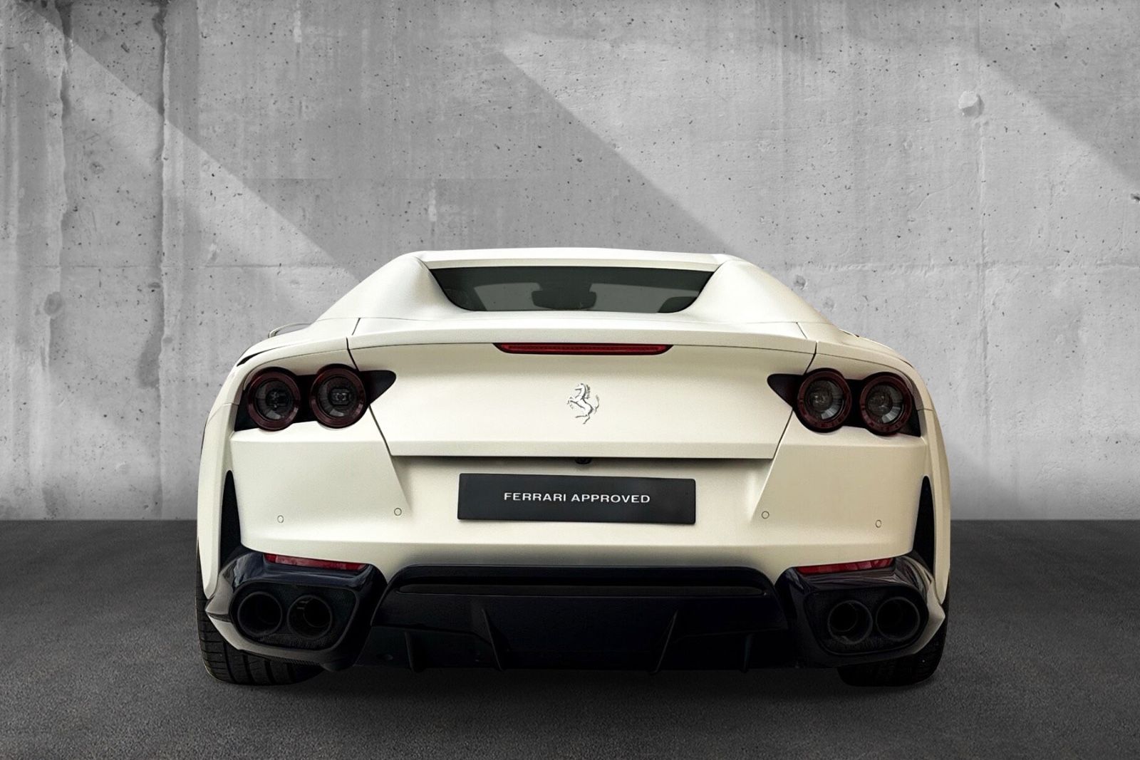 Fahrzeugabbildung Ferrari 812 GTS*Atelier*Blue Carbon*Painted Shields