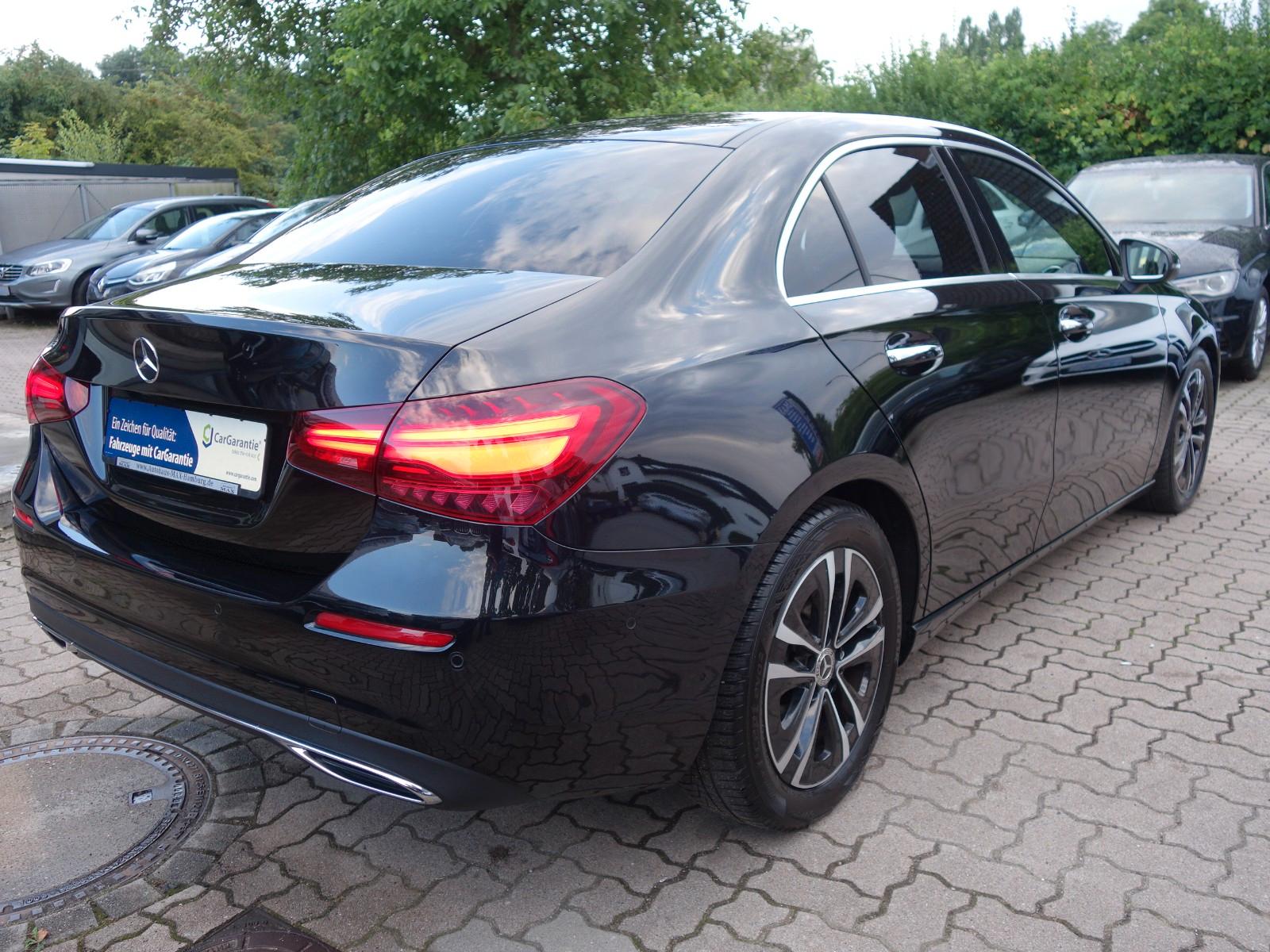 Mercedes-Benz A-Class 2.0D/Limousine/PROGRESSIVE/1-HAND, миниатюра 4