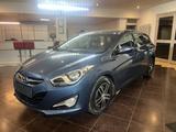 Hyundai i40*cw*5*Star*Edition*SHZ*AHK*TPM*X-enon* - Hyundai i40 aus 2013