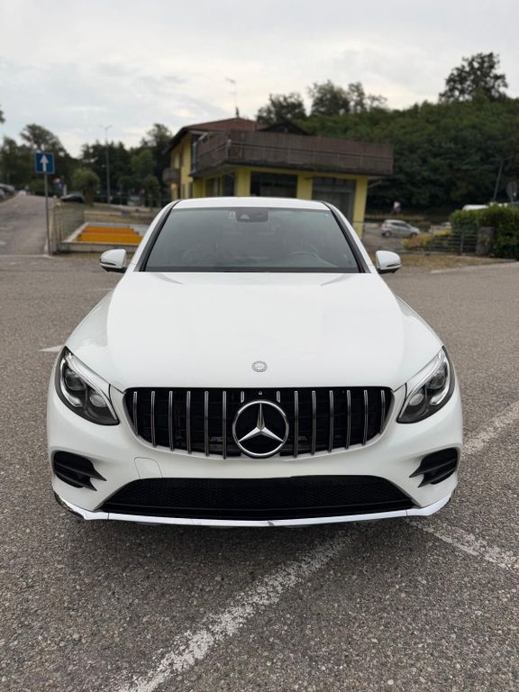 Image of Mercedes-Benz GLC 250