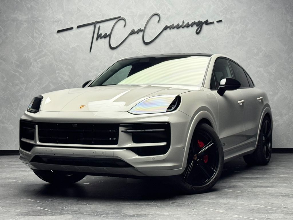 Porsche GTS Coupe HA-LENKUNG PASS-DISPLAY BURMESTER HuD
