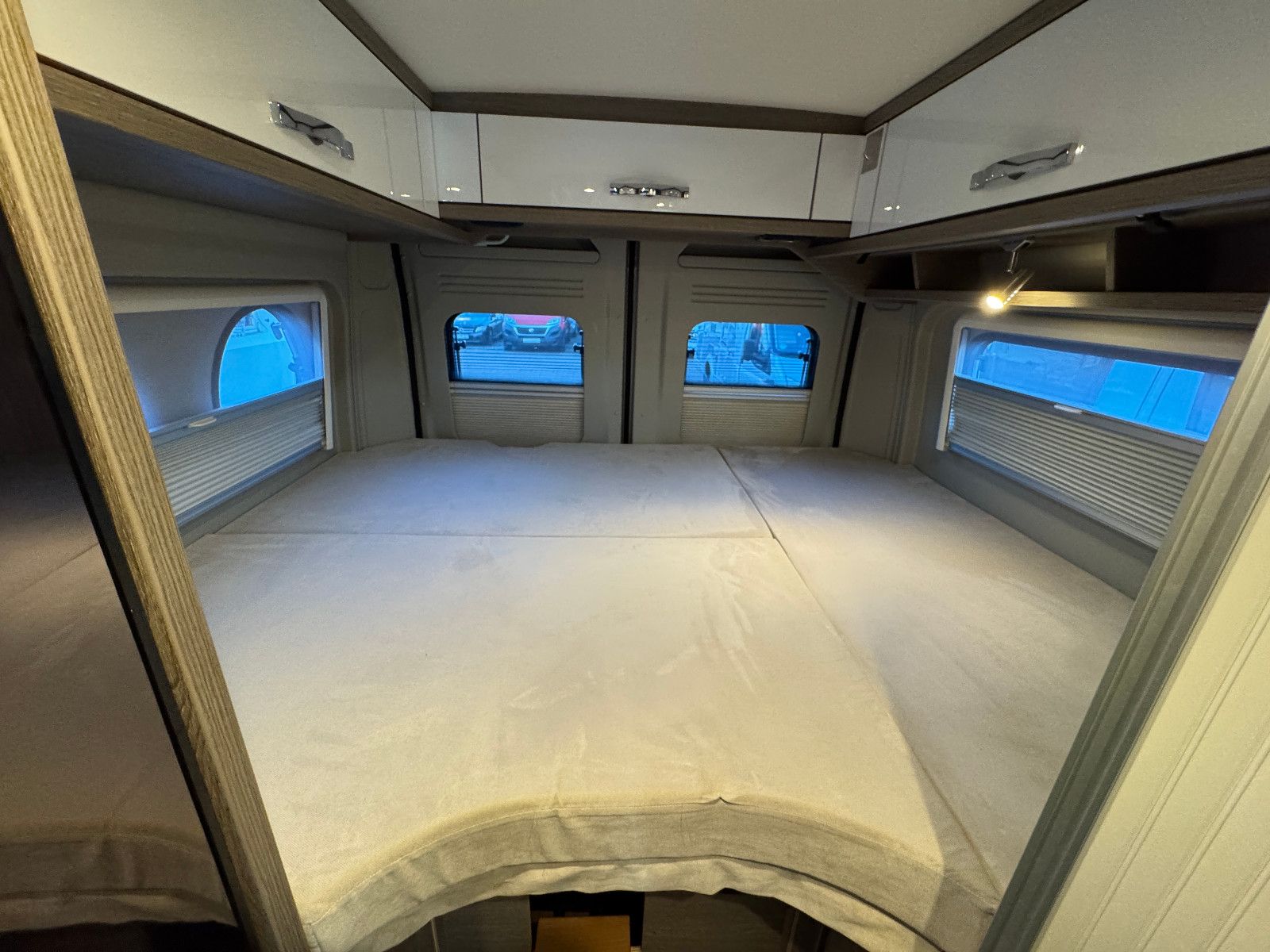 Fahrzeugabbildung Pössl 600 2WIN R PLUS CITROEN SCHLAFDACH AHK KAMERA