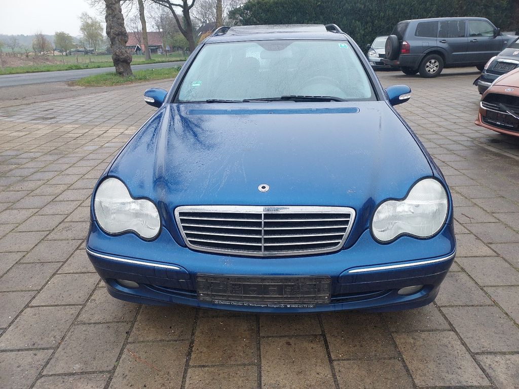 Angebot ansehen Mercedes-Benz C 220