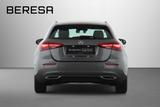 Mercedes-Benz A 200 Progressive LED Kamera Winter Metallic - mit Benzin-Antrieb: Grau, mit Klimaautomatik, Metallic