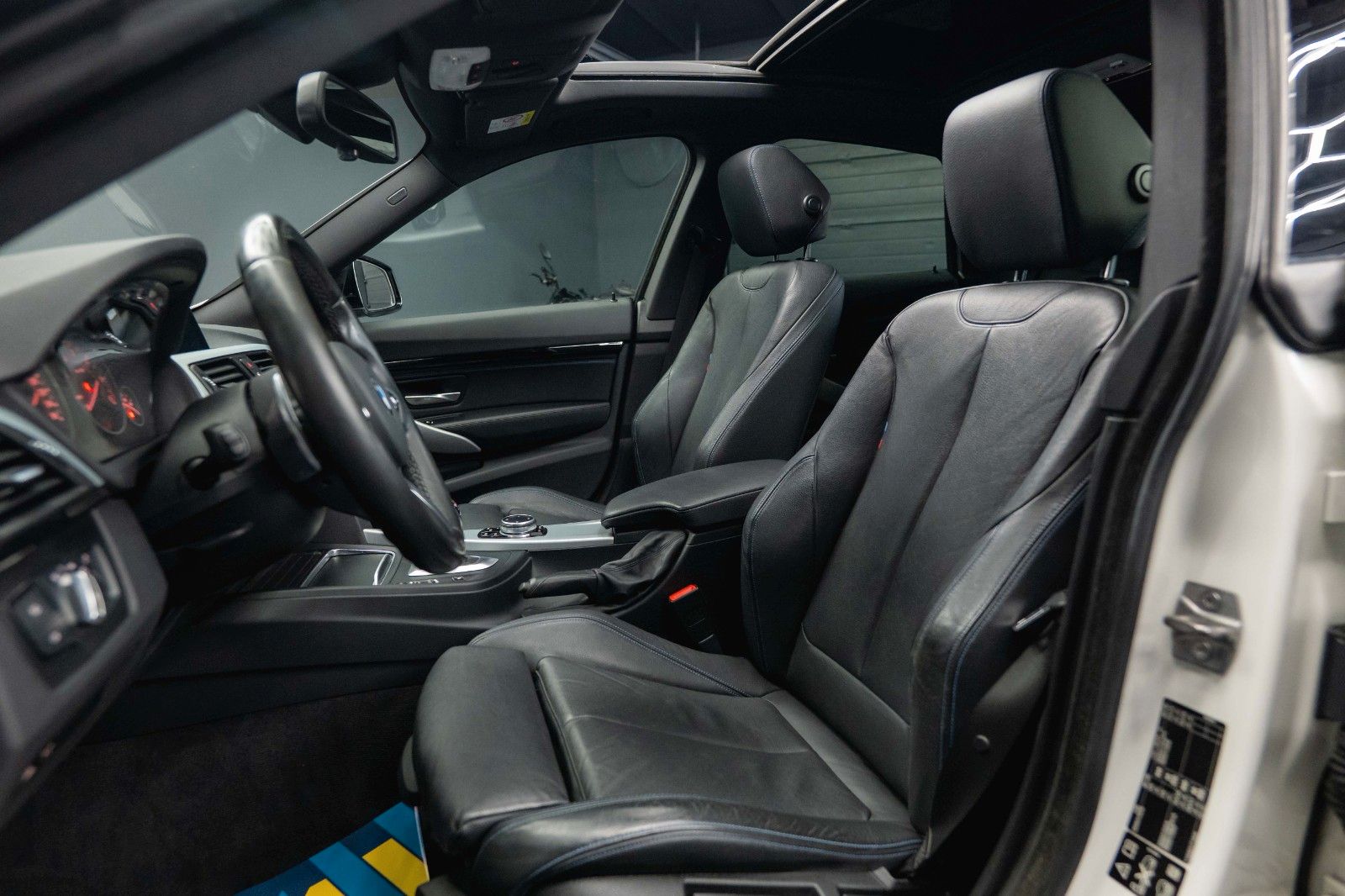 Fahrzeugabbildung BMW 330d Gran Turismo xDrive M Sport *ACC*Pano*LED*
