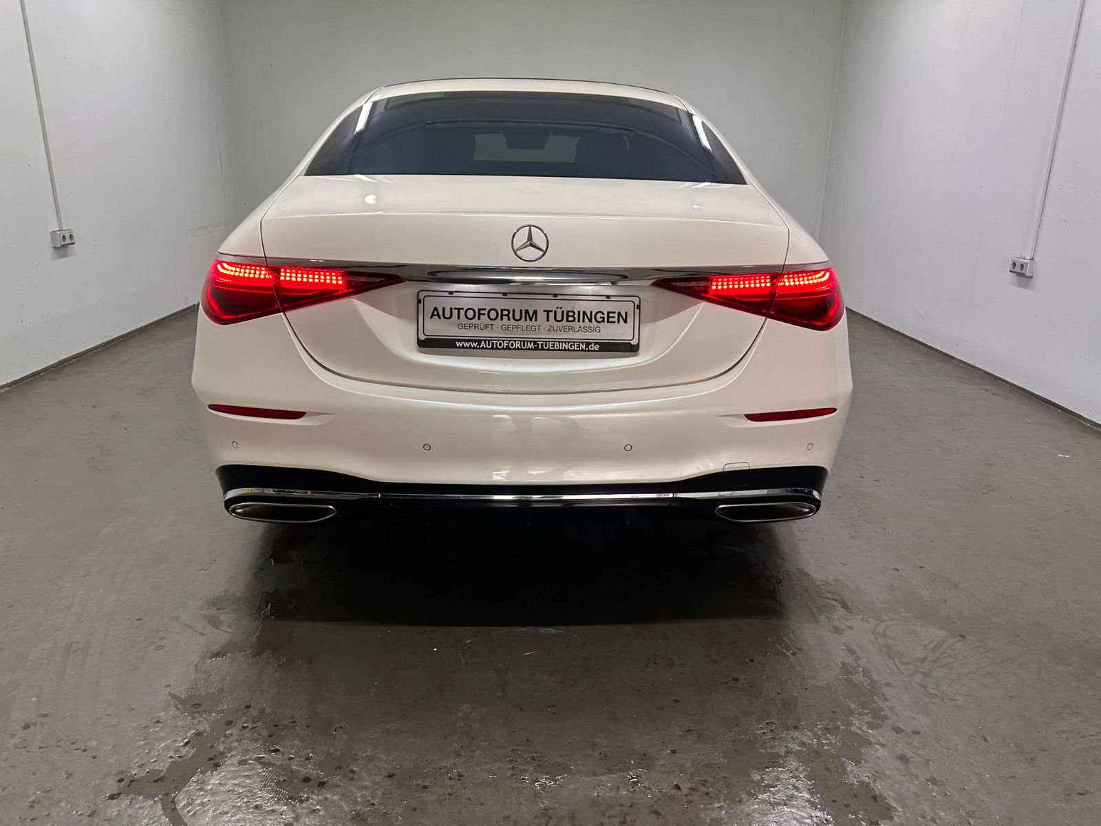 Fahrzeugabbildung Mercedes-Benz S 500 4MATIC L *AMG-LINE*PANORAMA*TV*STANDH*