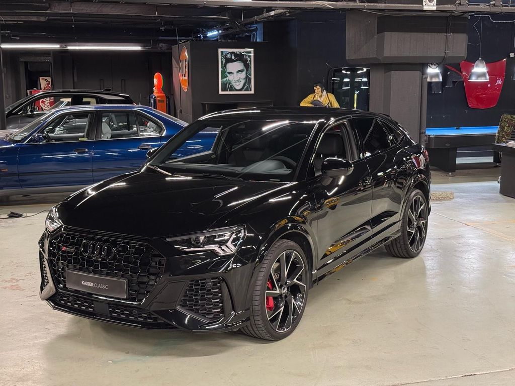 Audi RSQ3