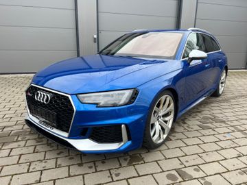 Audi RS4 - 1