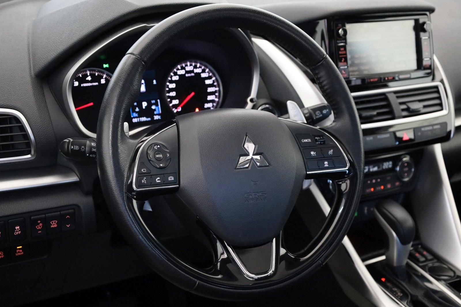Fahrzeugabbildung Mitsubishi Eclipse Cross Top 2WD Leder,Navi,LED,HUD,Panoram
