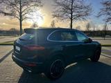 Porsche Cayenne Diesel - - Porsche Cayenne: mit Apple Carplay