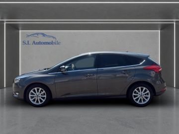 Ford Focus - 8