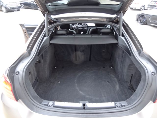 Fahrzeugabbildung BMW 420i Coupé/FROZEN/M-Paket/2.Hd/Leder/Navi/