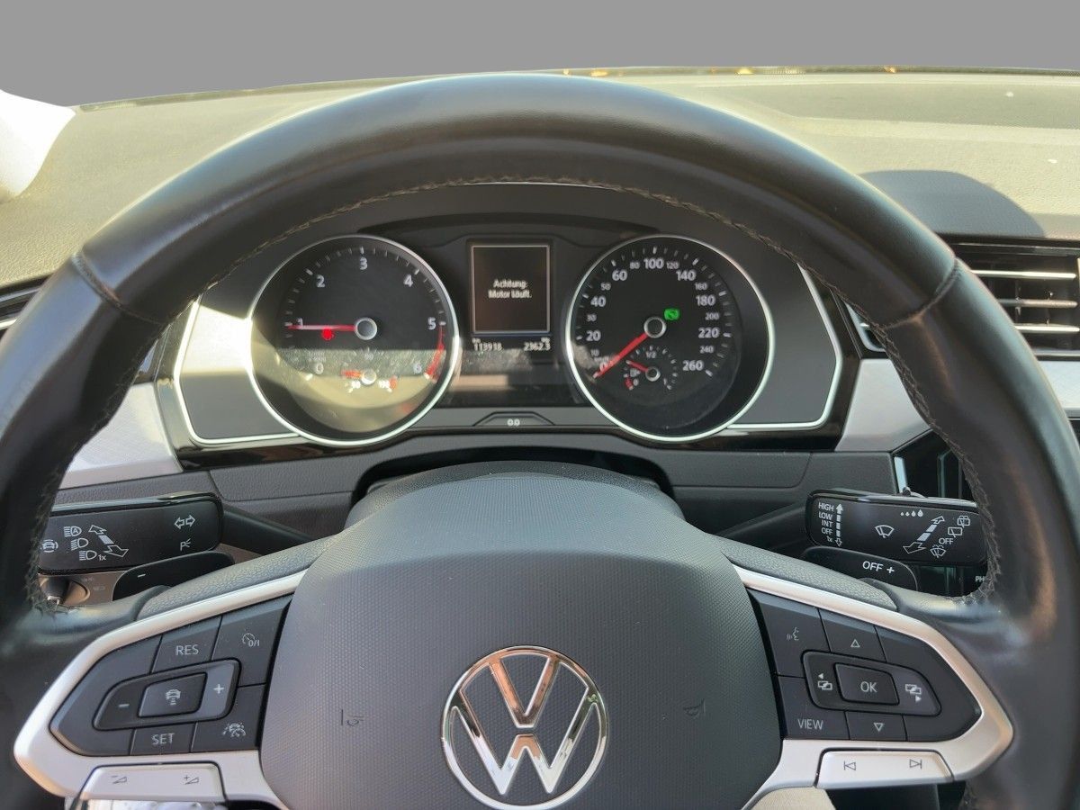 Volkswagen Passat Variant - Bild 11