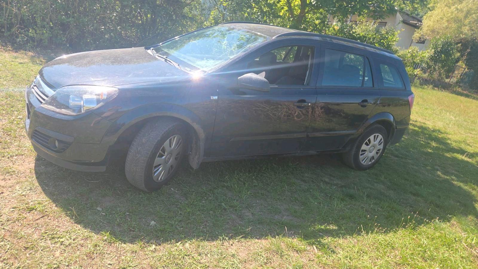 Opel Astra 2006 — engine 105 HP (77kW)
