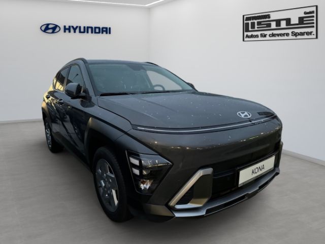 Fahrzeugabbildung Hyundai KONA MY25 1.6 Trend DCT Navi elektrische Heckkla