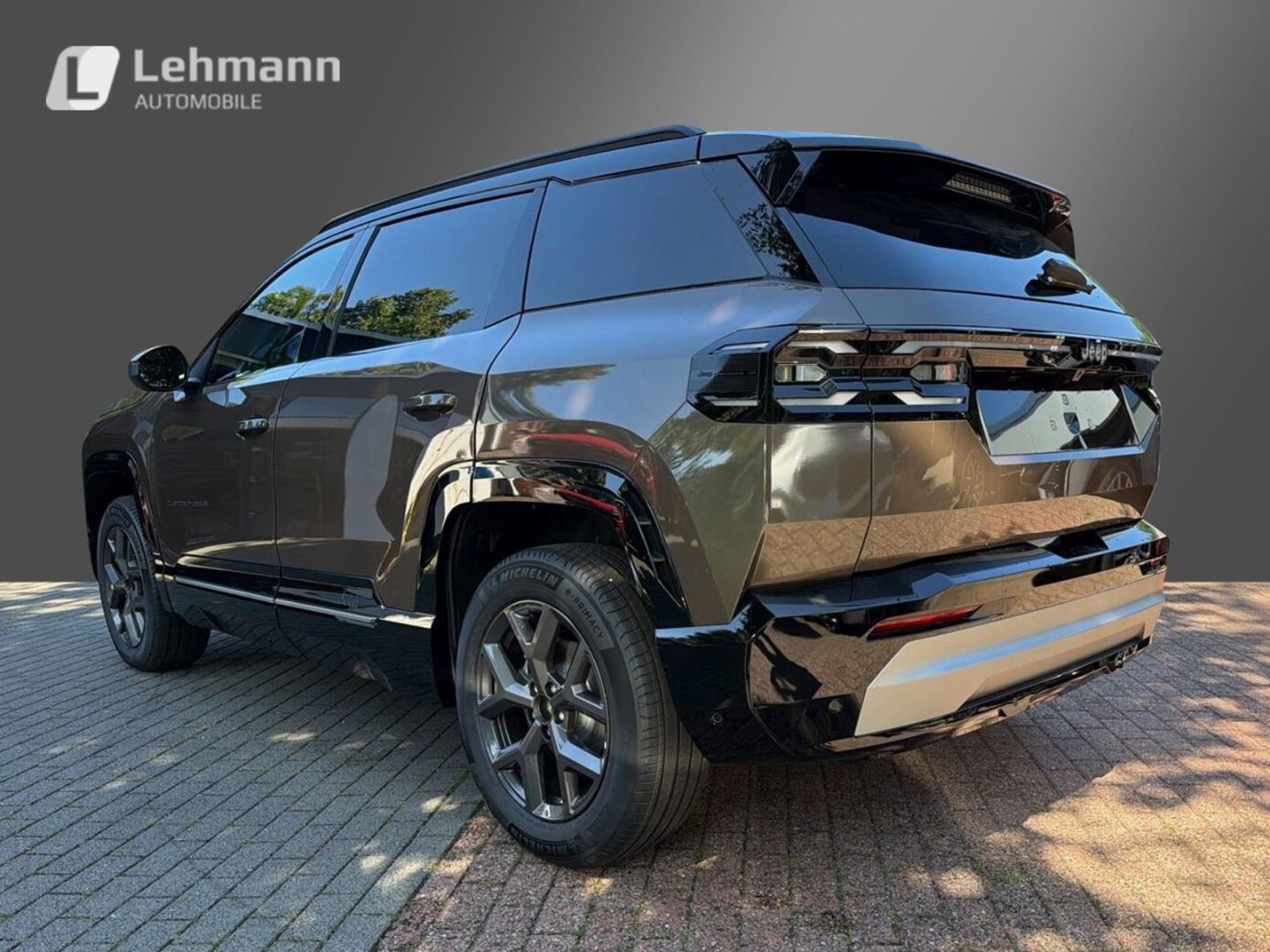 Fahrzeugabbildung Jeep Compass MY26 FIRST EDITION E-HYBRID PANO VOLL