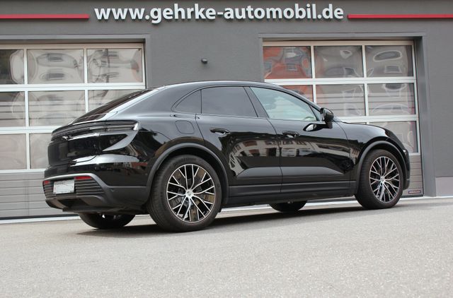 Porsche Macan 4*21"MacanDesign,AHK,ACC,Pano,Lederpaket*