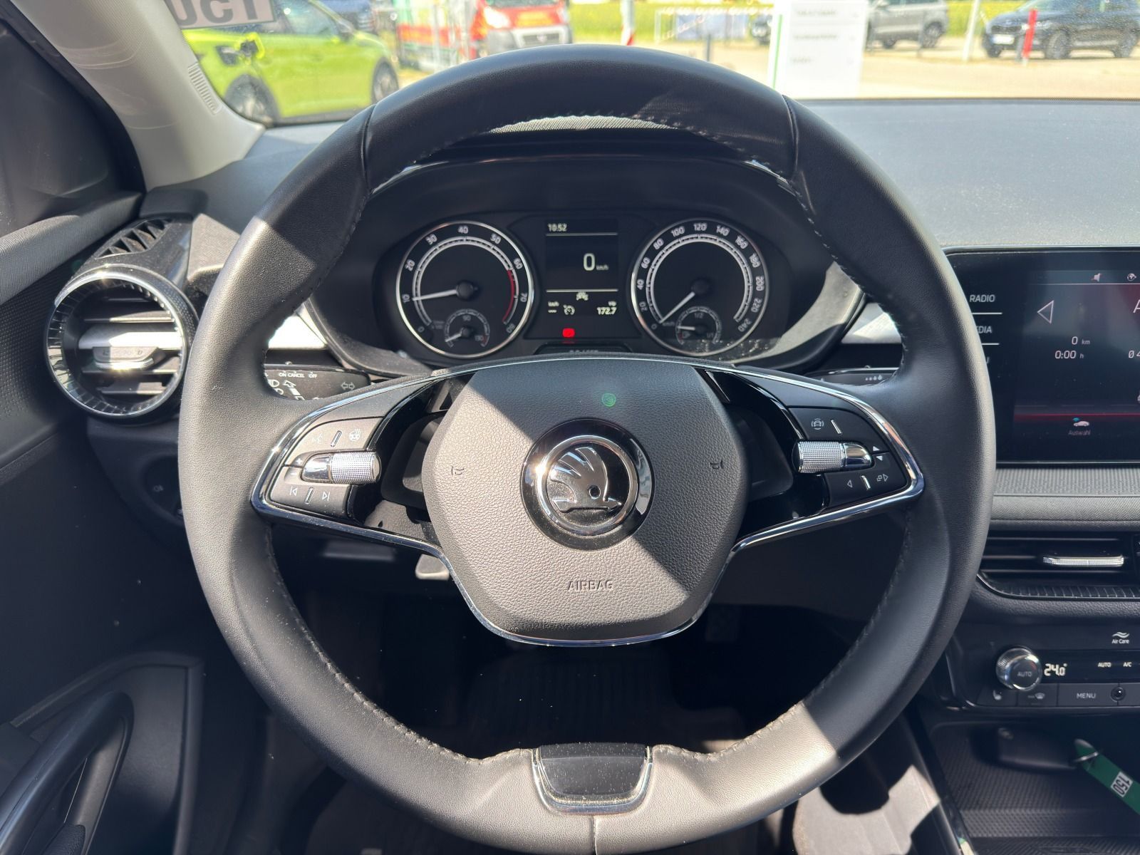 Fahrzeugabbildung SKODA Fabia 110PS 6-Gang*PDC*behFro*Allwetter