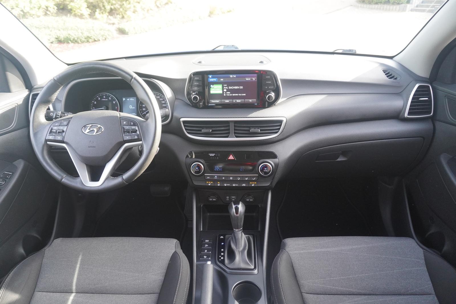 Hyundai Tucson 1.6 T-GDI Navi Kamera AHK DAB Sitzheizung