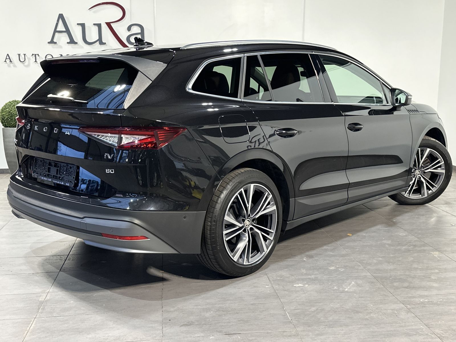 Fahrzeugabbildung SKODA Enyaq  iV 80 Sport Plus NAV+LED+KAM+VC+20ZO+1HD