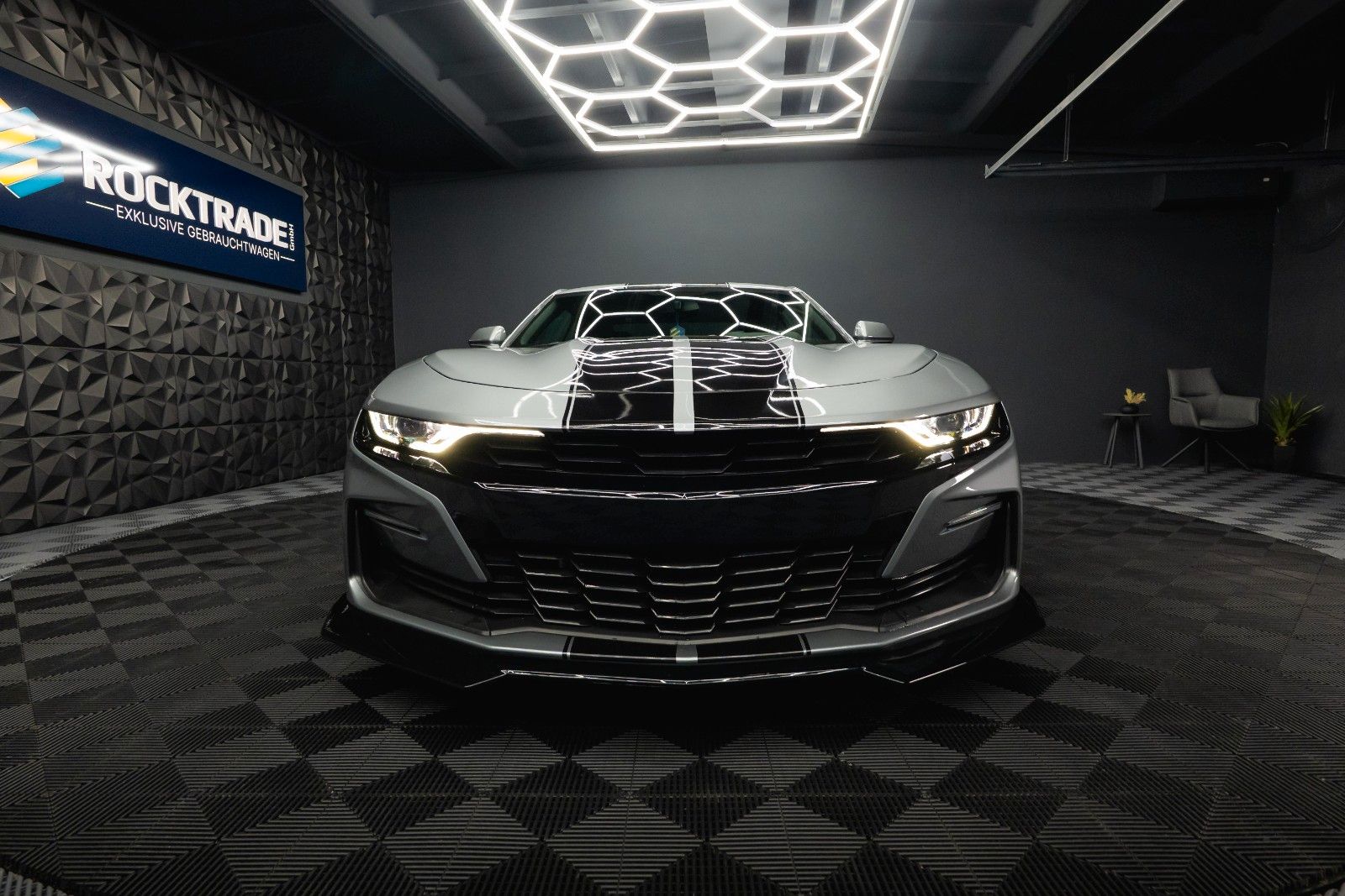 Fahrzeugabbildung Chevrolet Camaro 2.0 Turbo Coupe LT Package *CarPlay*19%