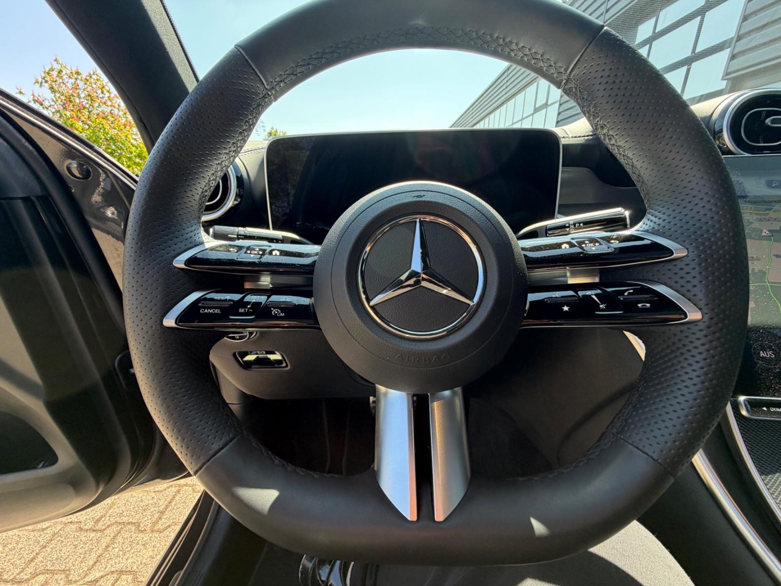 Mercedes-Benz GLC 220d 4Matic Coupe AMG PANO DIGITAL LIGHT 360