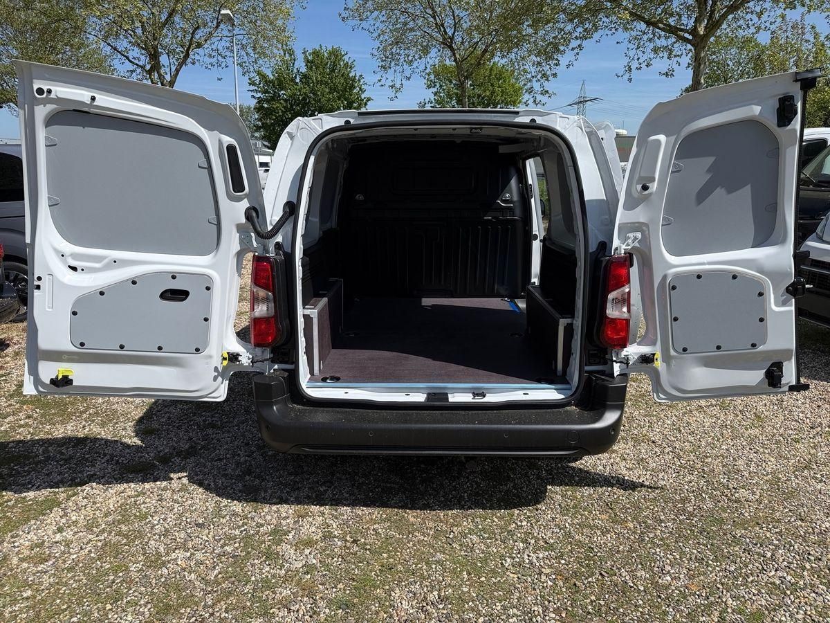 Fahrzeugabbildung Fiat Doblo XL Kastenwagen 130 MT6